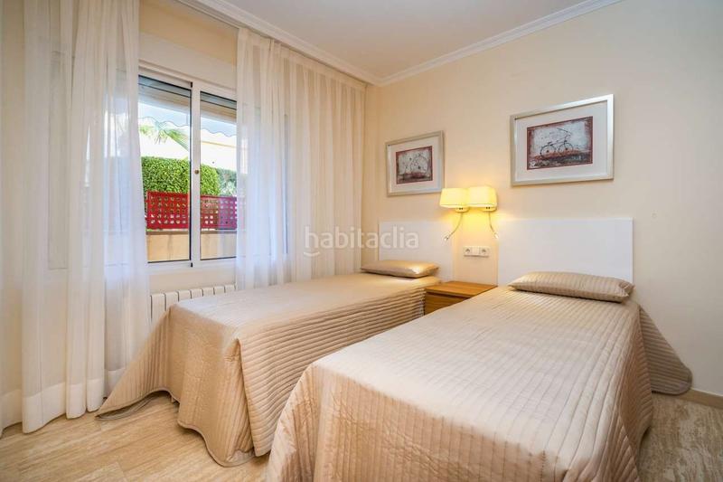 Foto 139760ec-0273-4e27-9b66-02d9ce02e33e. Lloguer apartament amb aparcament piscina a L´Albir Alfàs del Pi (l´)