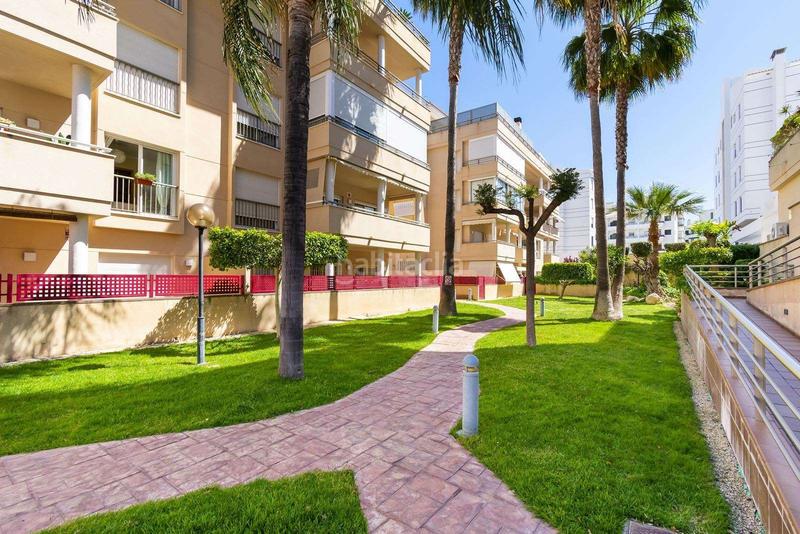 Foto 957d6f0a-b7a7-431f-81ba-5e1d0e7fadf9. Lloguer apartament amb aparcament piscina a L´Albir Alfàs del Pi (l´)
