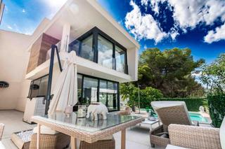 Maison jumelée à L´Albir. Moderno chalet semiindependiente en el albir, con más de 400m2 c