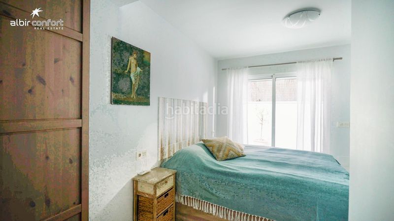 Foto 058c1259-cfb6-4eb2-8f7e-26a7fdef5a98. Casa aparellada amb calefacció aparcament piscina a Alfàs del Pi (l´)
