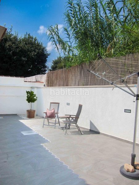 Foto 98960fb6-12e6-4c03-86f9-55e8e8536159. Casa aparellada amb calefacció aparcament piscina a Alfàs del Pi (l´)