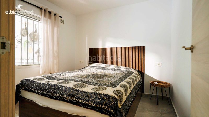 Foto aa17ac6b-3267-4419-8f9c-d65ee6be5326. Casa aparellada amb calefacció aparcament piscina a Alfàs del Pi (l´)