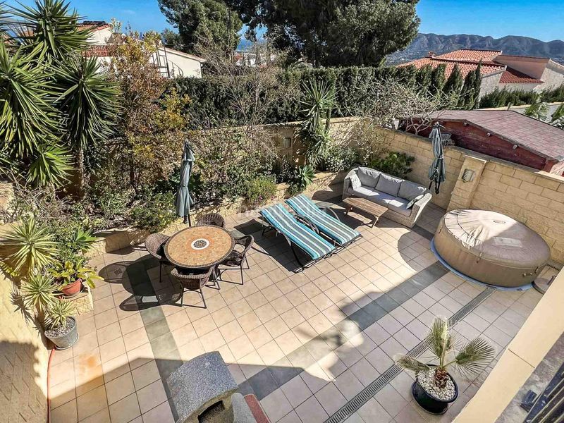 Foto a59e87dc-814a-4bec-8a23-b106cfa04e27. Xalet amb aparcament a Coloma Nucia (la)