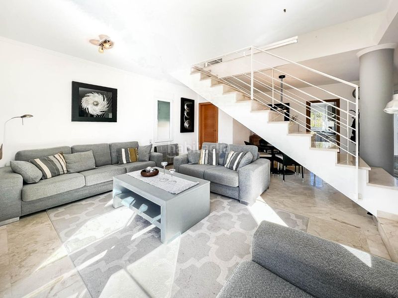 Foto ec1ad269-ba38-4dd5-ad2e-28d5807b64ae. Xalet amb aparcament a Coloma Nucia (la)