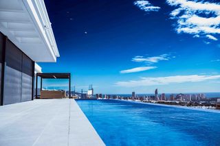 Xalet a Balcón de Finestrat-Terra Marina. Exclusiva villa contemporánea con piscina infinity y vistas pano