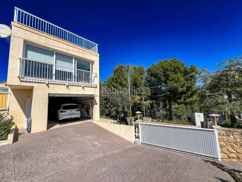 Foto ce712393-2b0c-4728-a6e1-1d5d32e2368a. Xalet amb calefacció aparcament piscina a Montebello - Nou Espai Nucia (la)