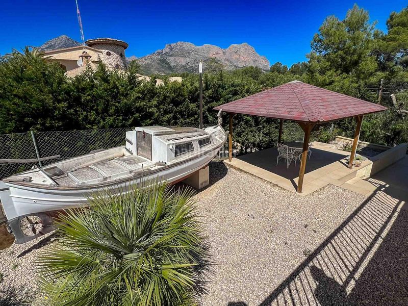 Foto d8f84d61-fc30-49cf-bbf7-b351b37a6f4e. Xalet amb calefacció aparcament piscina a Montebello - Nou Espai Nucia (la)