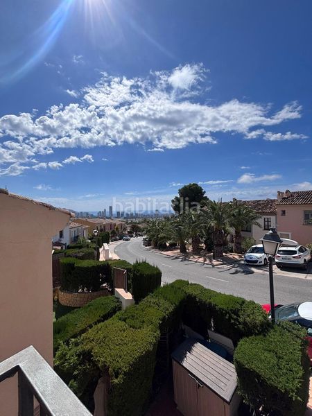 Foto b8e75314-e7c1-49c0-adc8-8df51a5d1da8. Casa amb piscina a Golf Bahía Finestrat