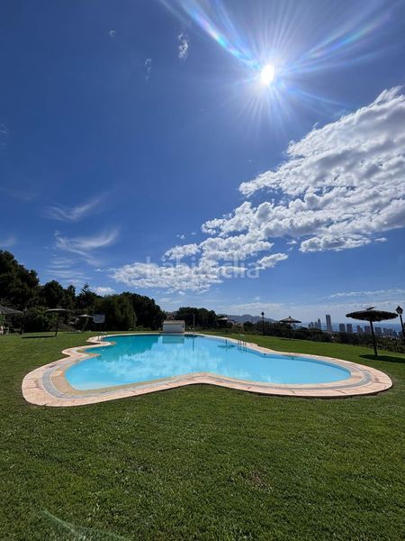 Foto c33a54db-3e9d-4b52-a2f8-cd57d76ee3c5. Casa amb piscina a Golf Bahía Finestrat