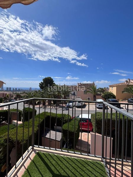 Foto f3a833fb-8194-4066-9650-2b570ee5d948. Casa amb piscina a Golf Bahía Finestrat