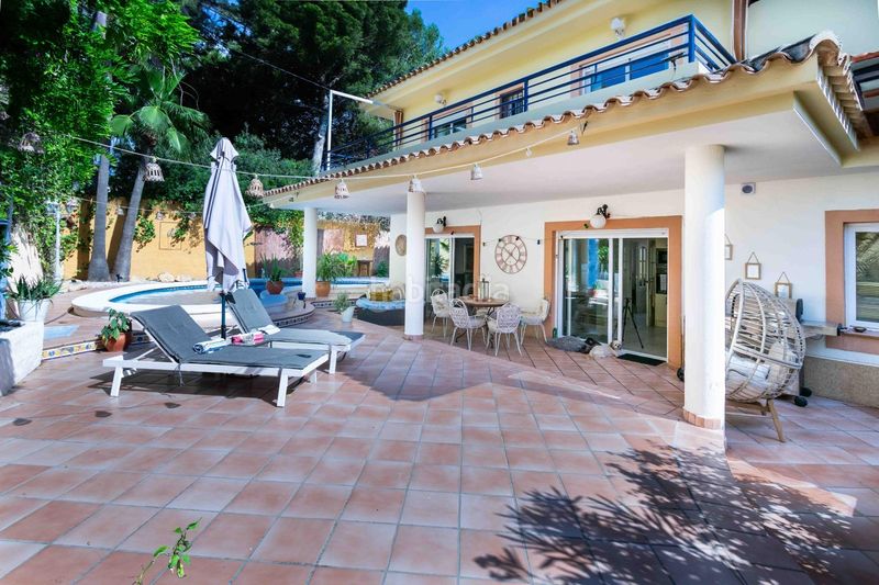 Foto 783e1e56-d03c-488f-b5ce-a6a51f2d17b0. Casa aparellada amb calefacció aparcament piscina a Alfàs del Pi (l´)