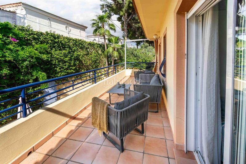 Foto b84f2671-04b0-485e-ba71-51b69a0529e1. Casa aparellada amb calefacció aparcament piscina a Alfàs del Pi (l´)