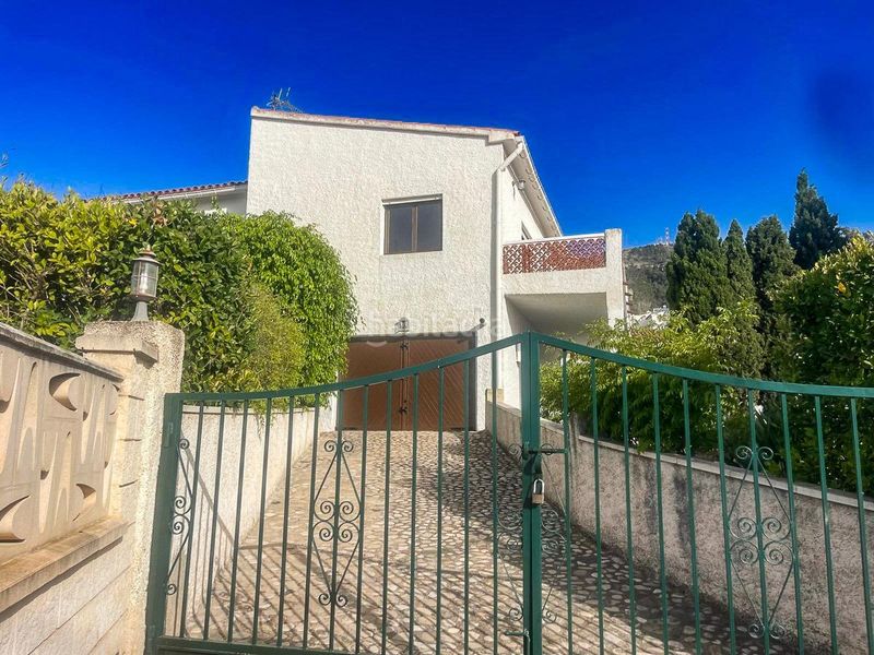 Foto ae09c619-f635-4fbe-8ff1-d4d599799695. Chalet con parcheggio piscina in L´Albir Alfàs del Pi (l´)