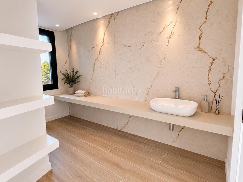 Foto fe73f2d2-a7f0-4048-a861-ea11a133d820. Casa aparellada amb calefacció aparcament piscina a Alfàs del Pi (l´)