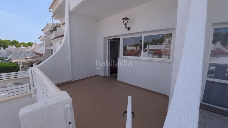 Foto 3da654d5-3efc-44e6-b773-9c12b4f136d8. Casa adossada amb calefacció aparcament piscina a Alfàs del Pi (l´)
