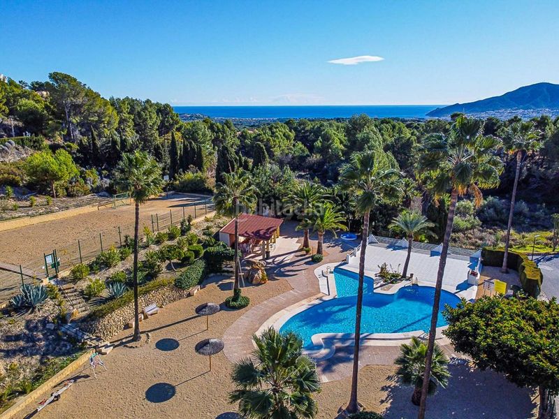 Foto aba37fcd-5283-43d7-8d94-ffad3779102b. Casa adossada amb calefacció aparcament piscina a Alfàs del Pi (l´)