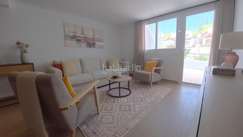 Foto ac11690f-6e4c-4851-857b-caa724b65bf8. Casa adossada amb calefacció aparcament piscina a Alfàs del Pi (l´)