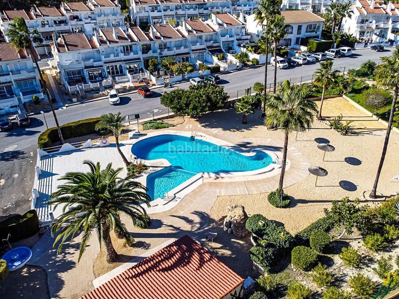 Foto d8fb88d0-e588-4f46-b7a2-30351ac774d0. Casa adossada amb calefacció aparcament piscina a Alfàs del Pi (l´)