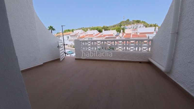 Foto e2e69e8a-8857-455d-8f65-771c59928e0f. Casa adossada amb calefacció aparcament piscina a Alfàs del Pi (l´)