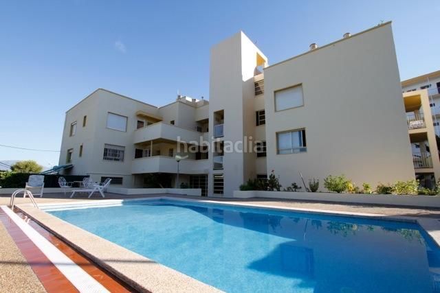 Foto fe350050-9de8-4614-9788-0686d0f531c6. Planta baixa amb calefacció aparcament piscina a Alfàs del Pi (l´)