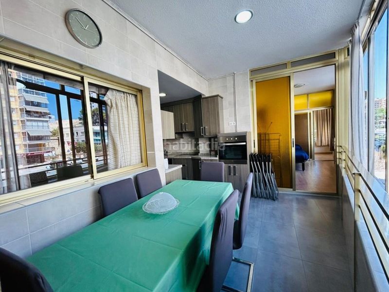 Foto b014074f-fef5-4d6a-8043-6a8f18445567. Apartament amb aparcament a Playa Poniente Benidorm