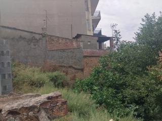 Maison à Calle las peñas 15. Oportunidad en belver de cinca  de gran terreno urbano