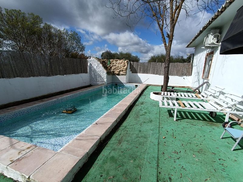 Foto 177421c0-d2fc-4d73-8209-c7ec3ef6974d. Masia amb piscina a Villamartín