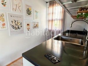 Foto 6987ffe8-7898-40bd-81ce-4c2f317d9a00. Piso venta piso céntrico para reformar en Ubrique