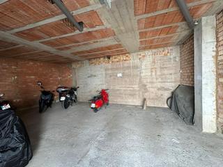 Parking voiture à Ubrique. Venta amplio garaje céntrico