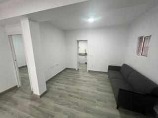 Planta baixa a Ubrique. Venta planta baja céntrica