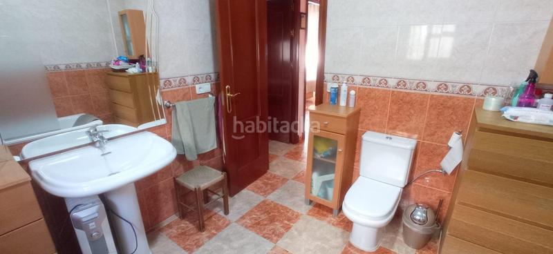 Foto ff2dcb27-9809-49f8-9fb4-00f1f340d755. Casa venta casa con patio y terraza en Ubrique