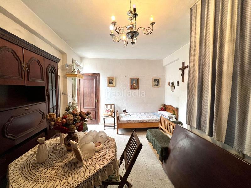 Foto 2351ef46-cdaf-48b5-a3f0-0a27990b4bf8. Casa con parcheggio in Ubrique