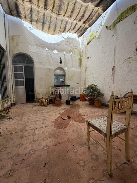 Foto a532c073-a8f0-47b1-a048-2b6ddb0bbe3d. Casa amb aparcament a Villamartín