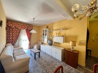 Pis a Ubrique. Venta piso con balcón. barriada andalucia.