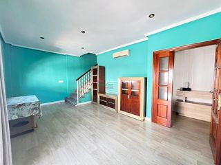 Duplex à Ubrique. Piso tipo duplex zona centro