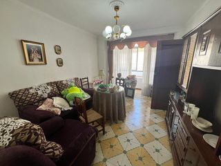 Appartement à Ubrique. Venta piso zona centro