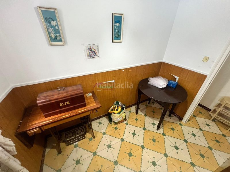 Foto f90a851f-5764-4be8-a1bf-45f12a551bd5. Piso venta piso zona centro en Ubrique