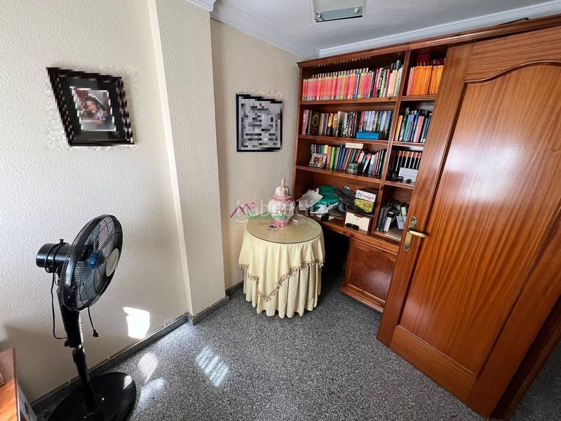Foto 17e1dc34-cbe9-40a9-b54b-93f86014ba2a. House with parking in Ubrique