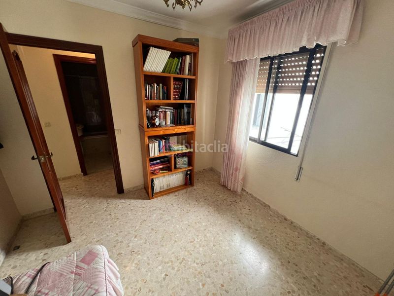 Foto 6a5e9283-6255-4edf-b144-8b36787d6b22. House with parking in Ubrique