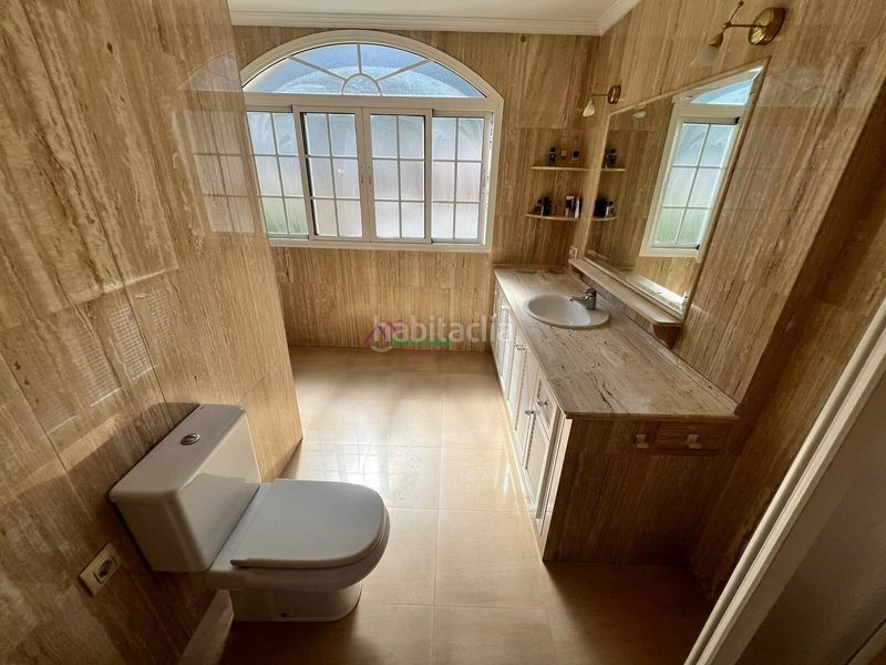 Foto ceef840e-b630-4797-a8f0-644f8de33be4. House with parking in Ubrique