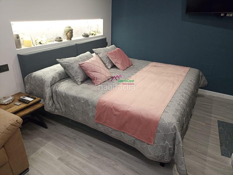 Foto b3acd6e6-28d9-44ec-b9bc-29b12a9f0e93. Loft a Ubrique