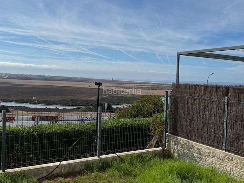 Foto 0205c506-1018-4442-a023-8ace8ebd0c22. Casa amb aparcament a Conil Conil de la Frontera