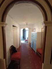 Casa en Ubrique. Venta casa con patio y terraza para reformar