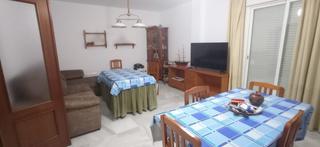 Pis a Villamartín. Venta piso con garaje y trastero