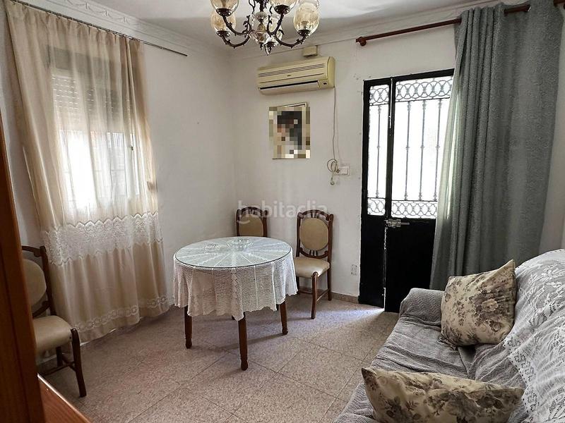 Foto 67996c94-f4ec-42f0-8cf3-cadad1f02c96. Casa venta casa en planta baja. cercana al centro en Ubrique