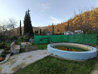 Terreny residencial a Benaocaz. Venta parcela con casa. tavizna