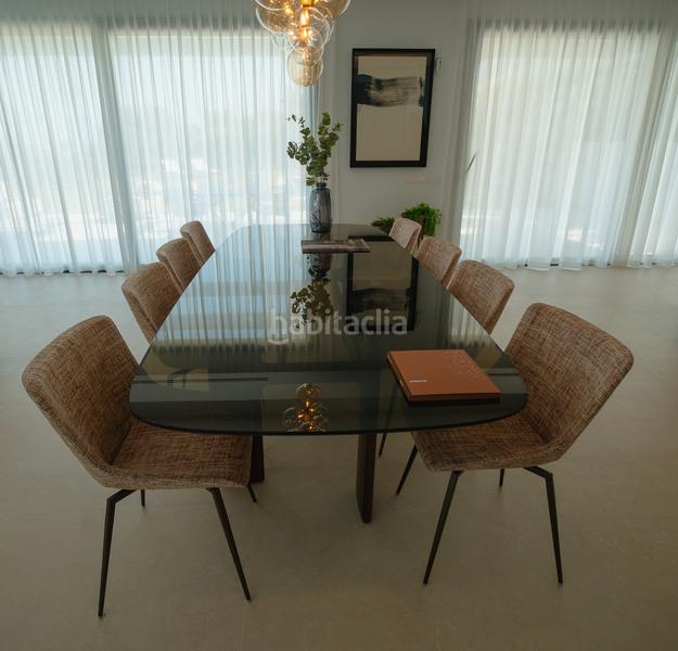 Foto 048b506d-ca45-473c-906f-cd0262a8b024. Chalet villa de nueva construcción en La Quinta Benahavís