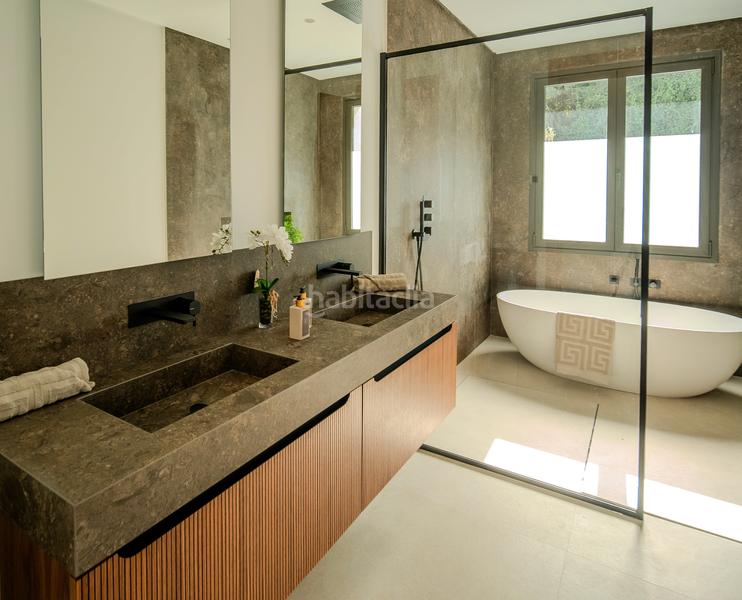 Foto 70469483-1528-4eb1-9143-0798d69b31f7. Chalet villa de nueva construcción en La Quinta Benahavís