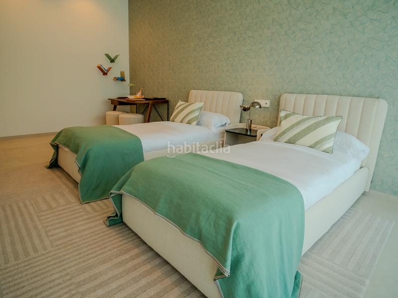 Foto ee119004-fa30-4ac5-be8a-ea92e1a2023d. Chalet villa de nueva construcción en La Quinta Benahavís