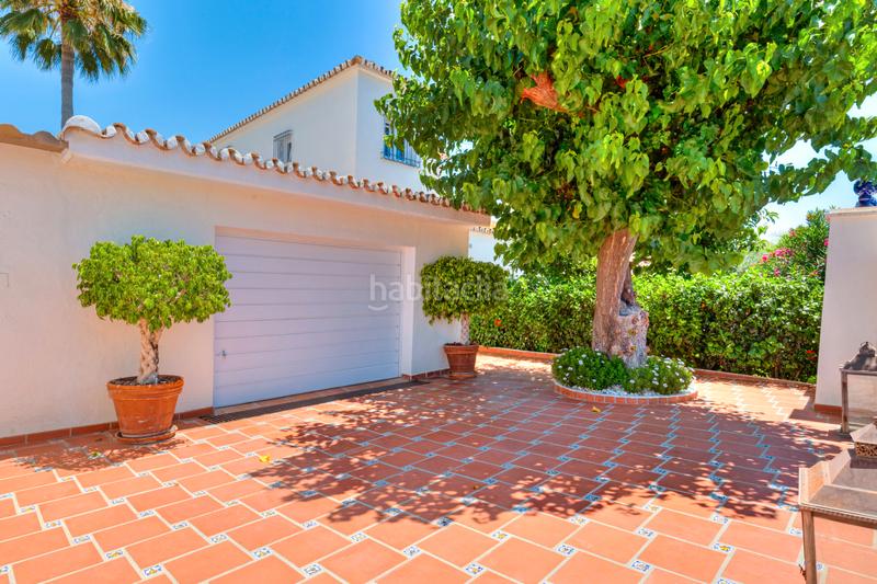 Foto 3256699b-8963-42a8-b867-f33ccffc99e3. Chalet espectacular villa en san pedro playa en Nueva Alcántara Marbella